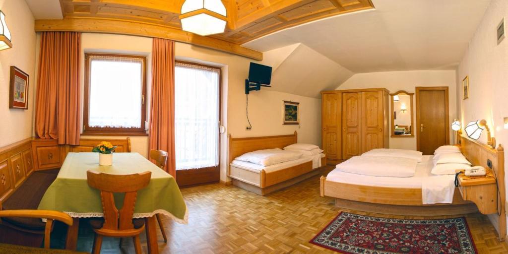 Hotel Dolomiti Madonna Ortisei Zewnętrze zdjęcie