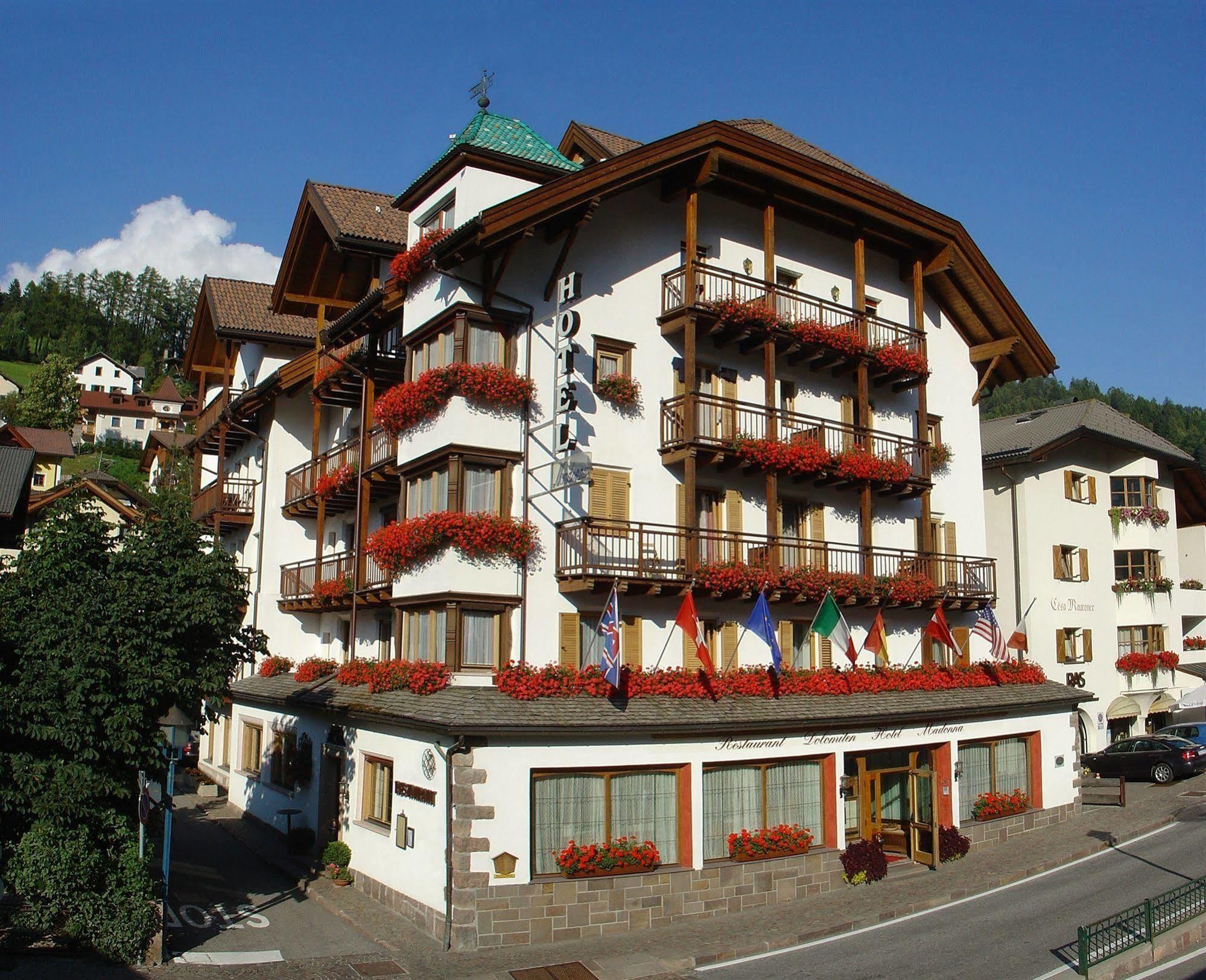 Hotel Dolomiti Madonna Ortisei Zewnętrze zdjęcie