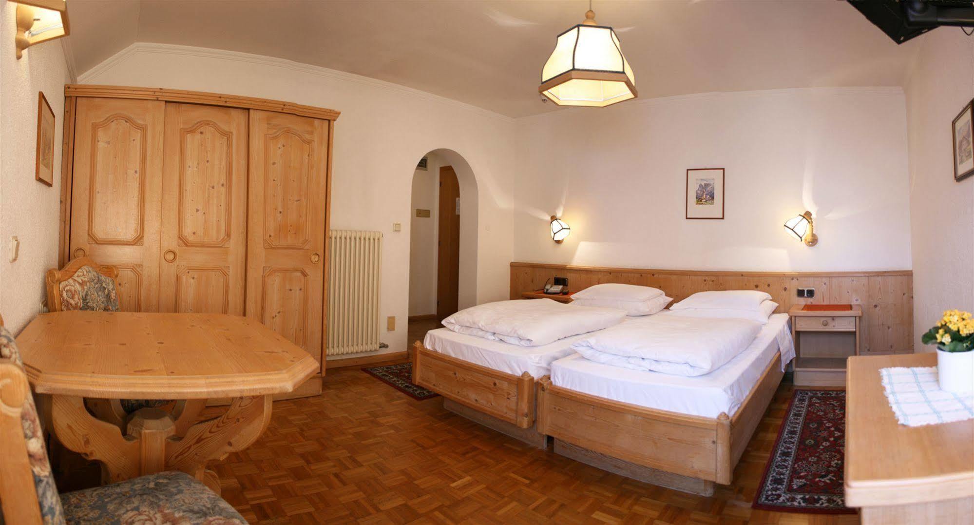 Hotel Dolomiti Madonna Ortisei Zewnętrze zdjęcie