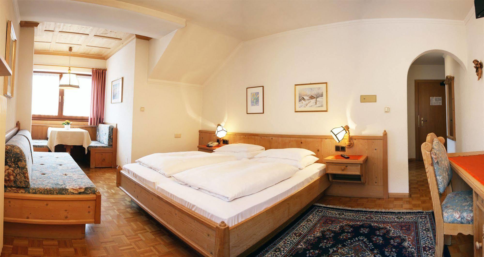 Hotel Dolomiti Madonna Ortisei Zewnętrze zdjęcie