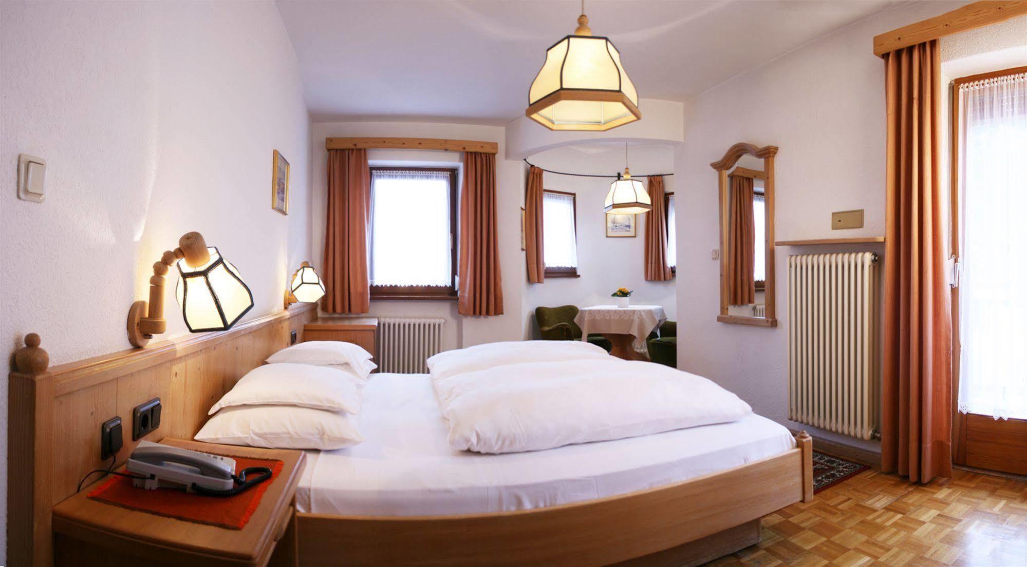 Hotel Dolomiti Madonna Ortisei Zewnętrze zdjęcie